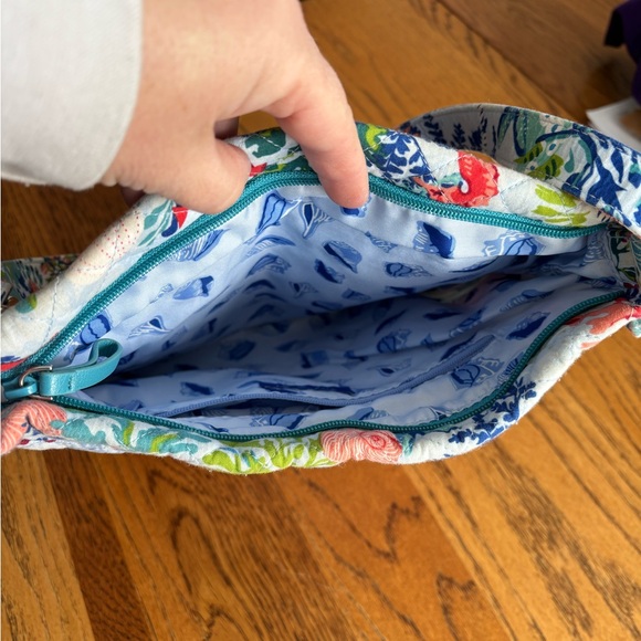 Vera Bradley Colorful Ocean themed Crossbody Bag - Picture 3 of 3